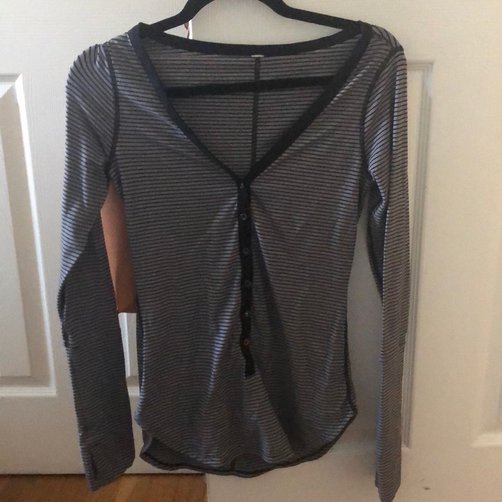 Lululemon long sleeve pullover